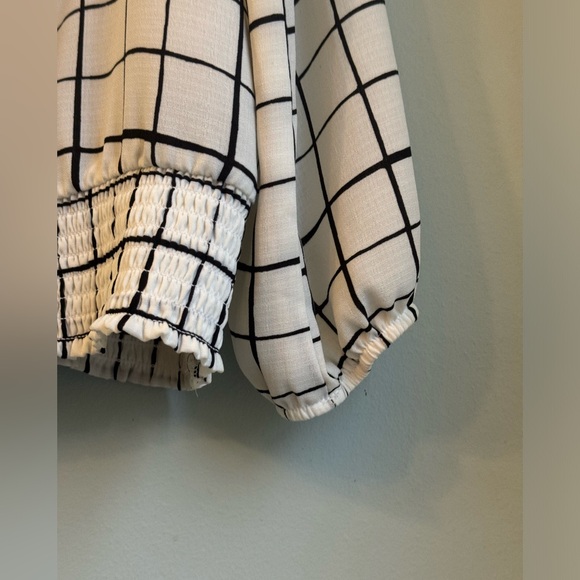 Apt. 9 Blouse - Picture 6 of 11